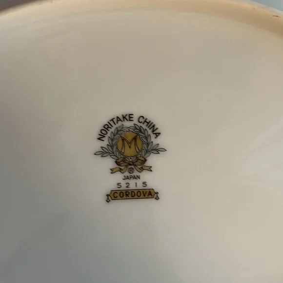 Noritake Cordova Pattern 5215 Porcelain Serving Bowl 5215 Made in Japan - Picture 8 of 8